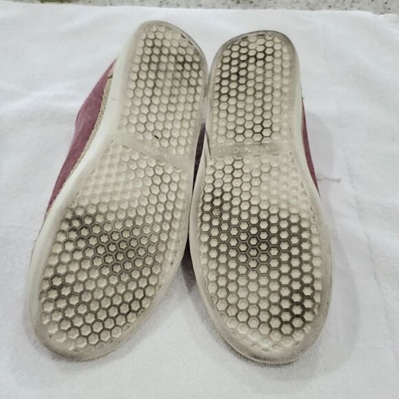 Vionic Pink Sneakers with White Laces - Picture 9 of 10